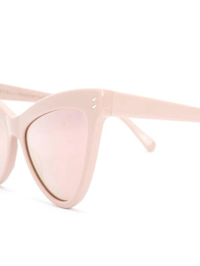 Shop Stella Mccartney Eyewear Klassische Cat-eye-sonnenbrille - Nude In Neutrals