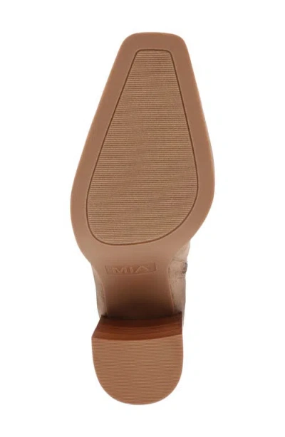 Mia Sidonie Ankle Boot In Brown