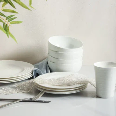 Stone Lain Eleanor Bone China 32-piec Dinnerware Set In White