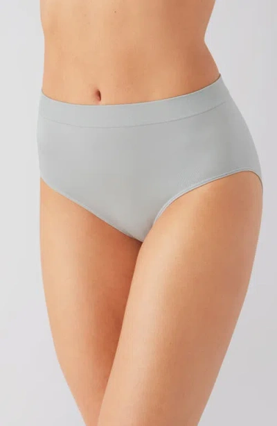 Wacoal B-smooth® Briefs In Gray