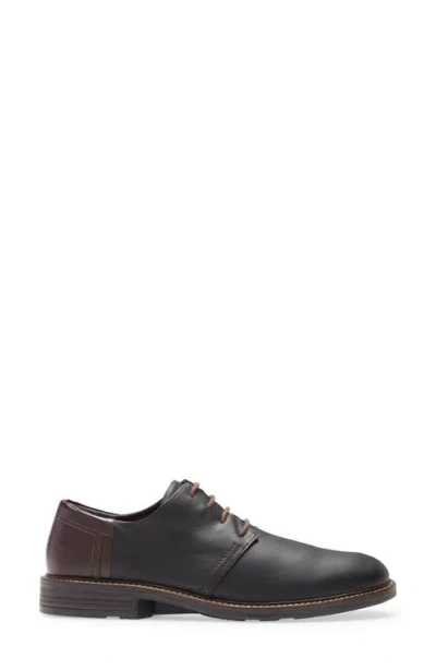 Naot Plain Toe Derby In Black