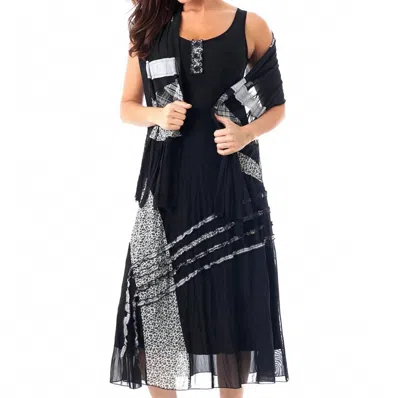 Angel Button Pattern Maxi Dress In Black Multi