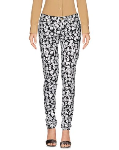 Juicy Couture Casual Pants In White