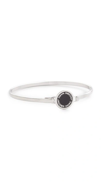 Shop Marc Jacobs Enamel Logo Disc Hinge Bracelet In Black/argento