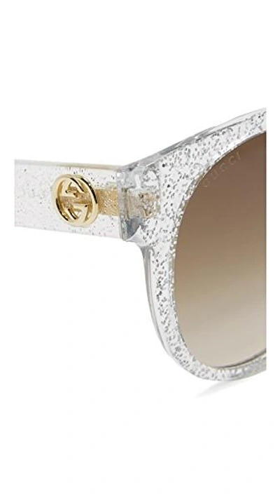 Shop Gucci Urban Pop Round Sunglasses In Glitter Silver/brown