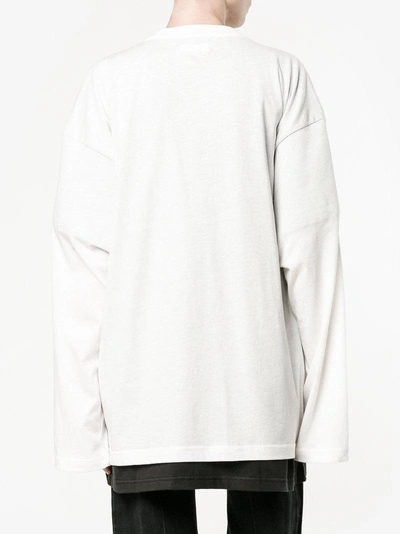 Shop Vetements 'antwerpen' Langarmshirt Im Lagen-look In White