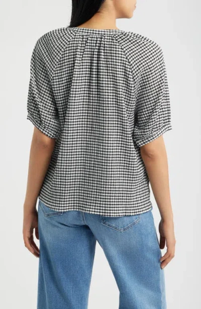 Bobeau Check Front Button Top In Gray