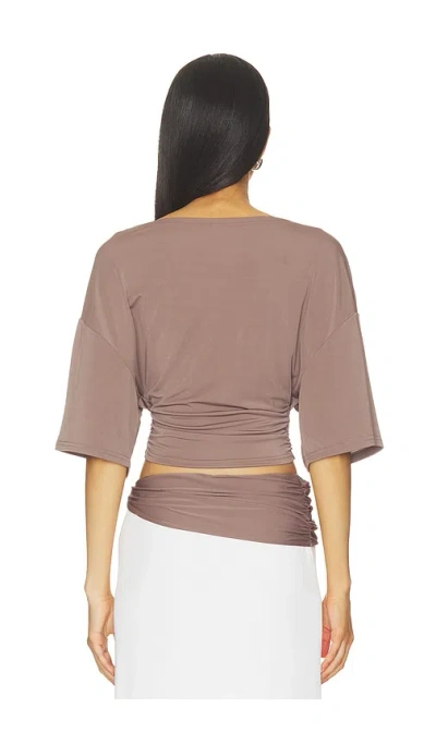 Benni Arlo Tee In Coffee