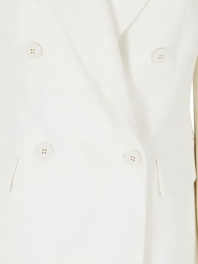 Eleventy Double-breasted Blazer In White