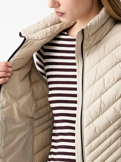 Dkny 퀼팅 베스트 In Neutral