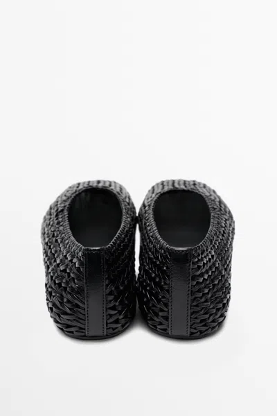 Massimo Dutti In Black