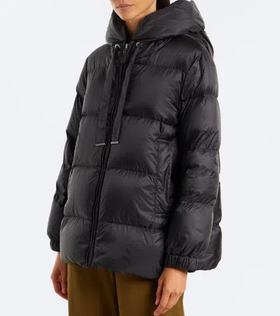 Max Mara Technical Down Jacket In Schwarz