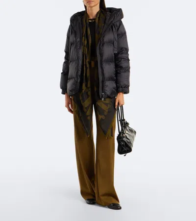 Max Mara Technical Down Jacket In Schwarz
