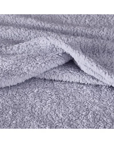 Brooklyn Loom Marshmallow Sherpa Throw In Blue