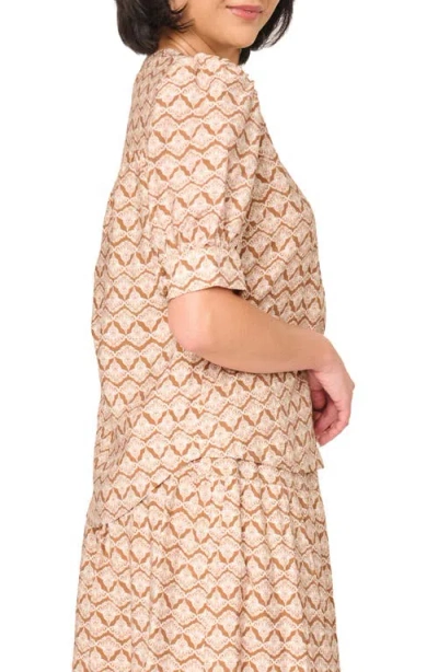 Gibsonlook Notch Neck Pullover Top In Neutral