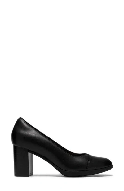 Clarks ® Bayla Rae Pump In Black