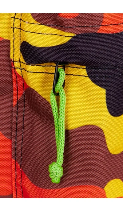 Huf 89 Logo Backpack In 熔岩红