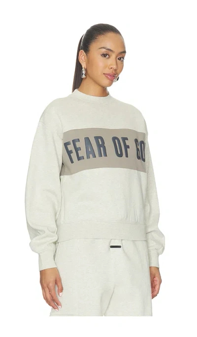 Essentials Classic Sweatshirt In White
