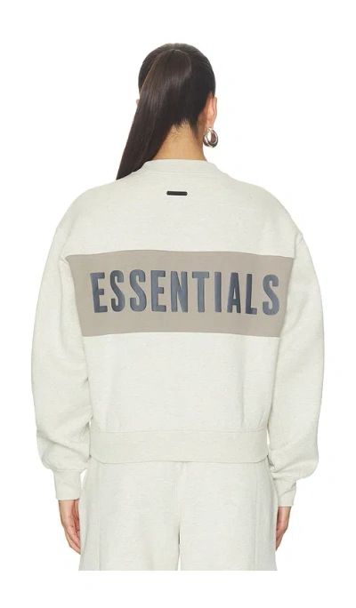 Essentials Classic Sweatshirt In White
