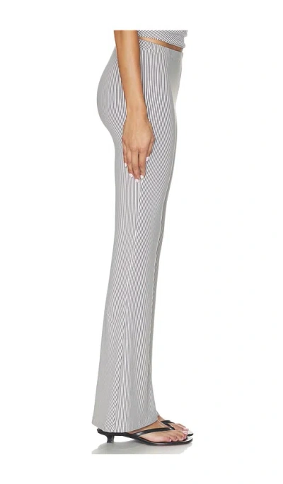 Superdown Libbie Bootcut Pant In 灰色条纹