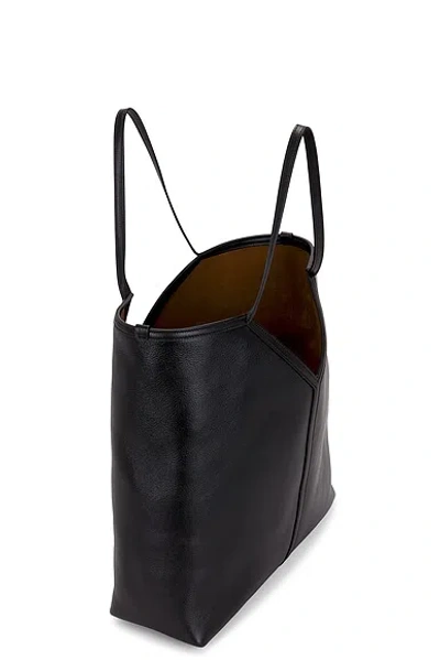 Saint Laurent Thin Y Tote In Black