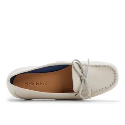 Sperry Bow Driver In Gray