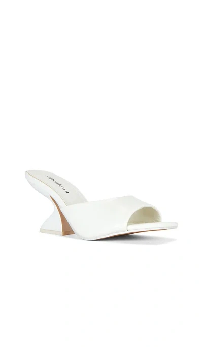 Superdown Blanc Sandal In White