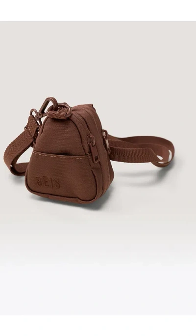 Beis The Expandable Duffle Charm In Maple