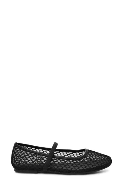 Nicole Miller Mesh Flat In Black