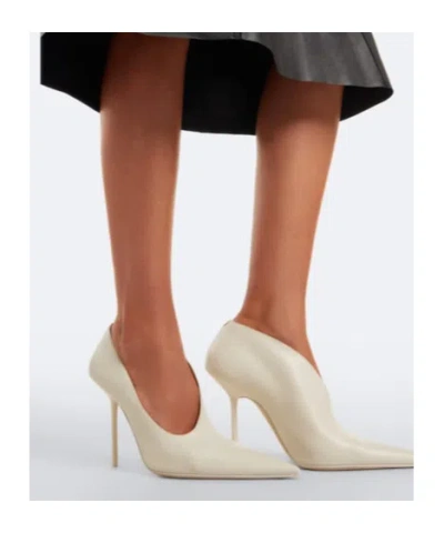 Victoria Beckham Sloane Leather Pumps In White