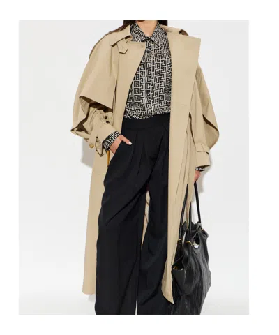 Balmain Collared Long-sleeved Coat In Beige