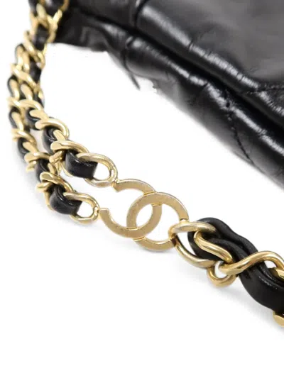 Chanel 22  Quilted Backpack In Black