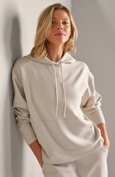 Rhone Dreamglow Pullover Hoodie In Neutral