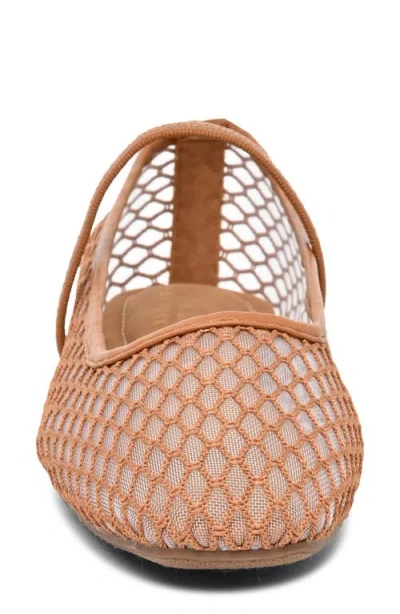 Nicole Miller Mesh Flat In Neutral