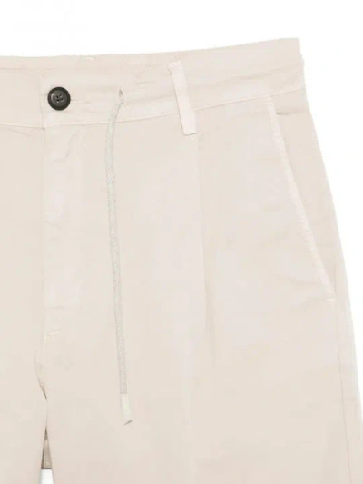 Eleventy Drawstring Pleated-front Shorts In Neutral
