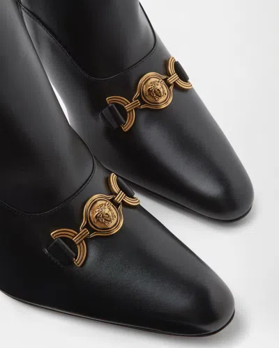 Versace Medusa-plaque Leather Ankle Boots In Black