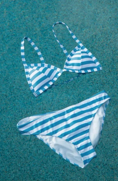 Pepper Triangle Bikini Top In Blue