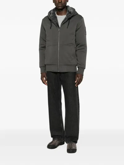 Moose Knuckles 로고 패치 스웨트셔츠 In Gray