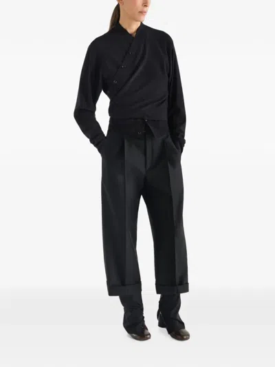 Lemaire 메리노 울 혼방 트롱프뢰유 가디건 In Black