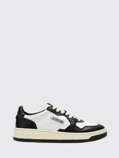 Autry Medalist Low Sneakers In Calf Leather With Perforated Toe In Multi