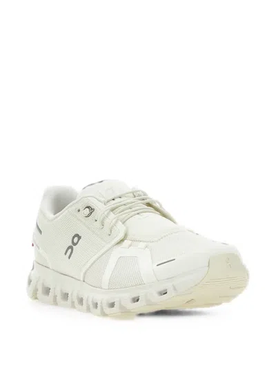 On Cloud 6 Sneakers In White