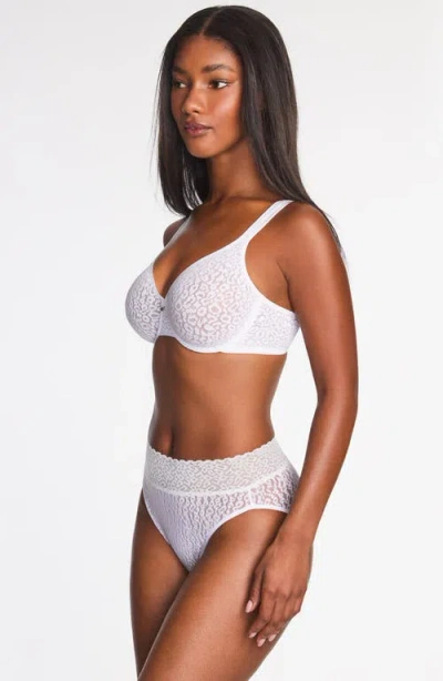 Wacoal High Bar Underwire Bra In White