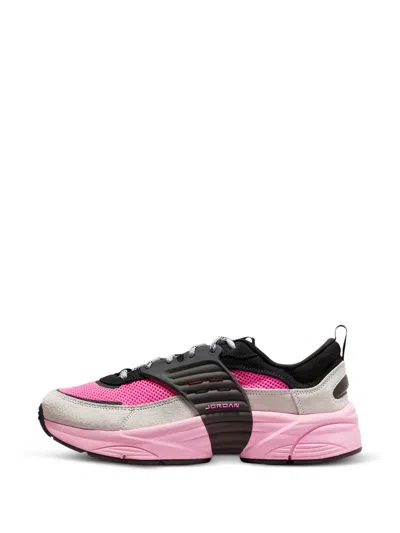 Jordan Trunner O/s Sneaker In Black