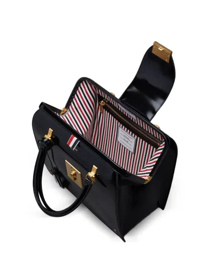 Thom Browne 블랙 카프스킨 Mrs. Thom 주니어 백 In Black