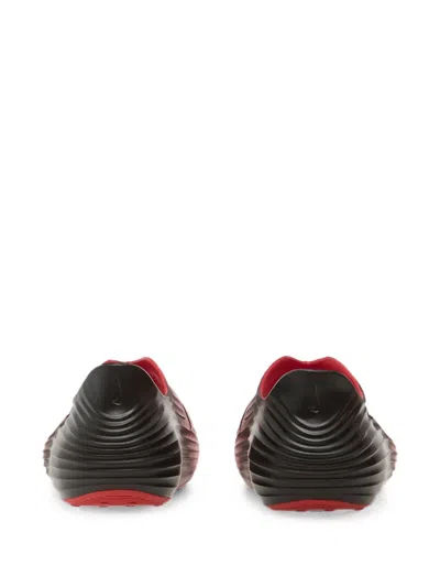 Nike Reactx Rejuven8 Sneakers In Red