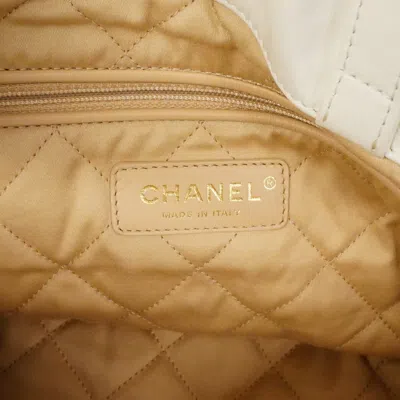 Pre-owned Chanel White Leather Backpack ()