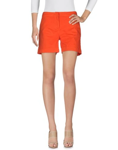 Fred Perry Shorts In Orange