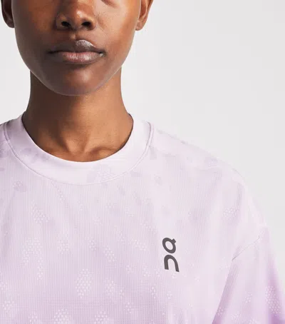 On Performance Volt-t Performance Graphic T-shirt In Purple