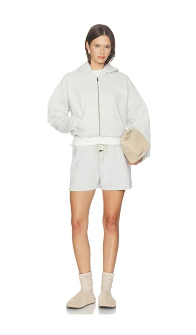 Essentials Classic Fit Short In White