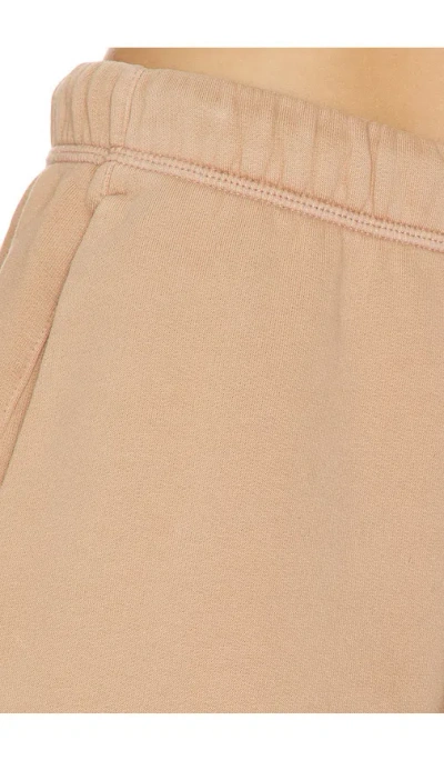 Essentials Classic Fit Short In Neutral